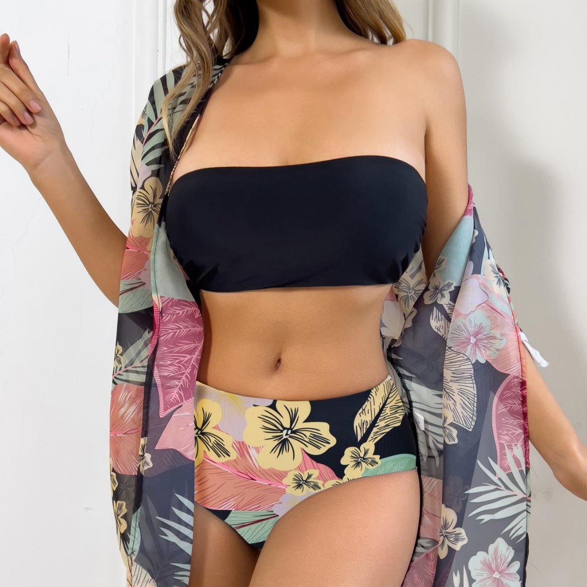 Sunscreen three piece bikini set